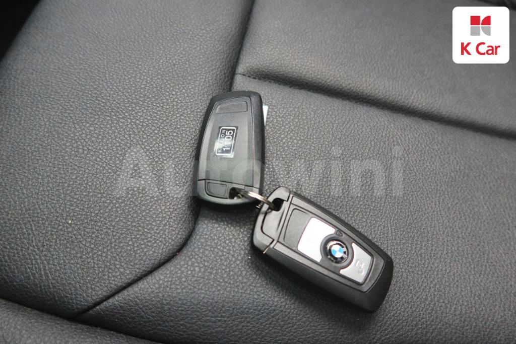2017 BMW 3 SERIES F30  320D - 19