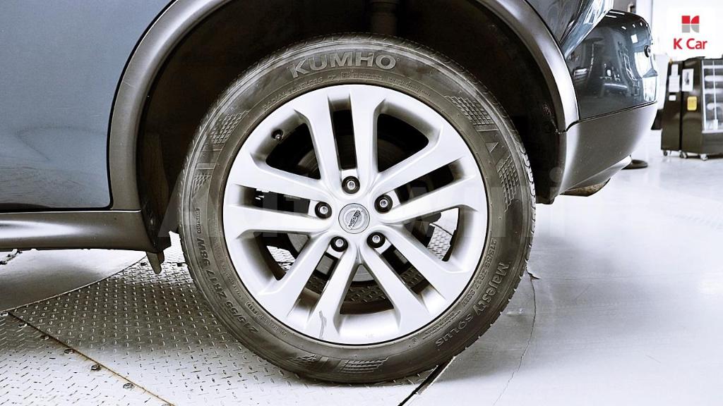 JN1AF58E4ET050666 2014 NISSAN JUKE 1.6 SV-5