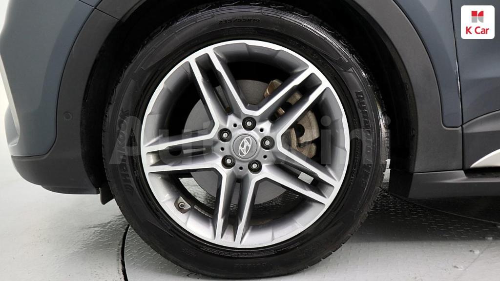 KMHSR81XBGU163612 2016 HYUNDAI  MAXCRUZ DIESEL 2.2 2WD-4
