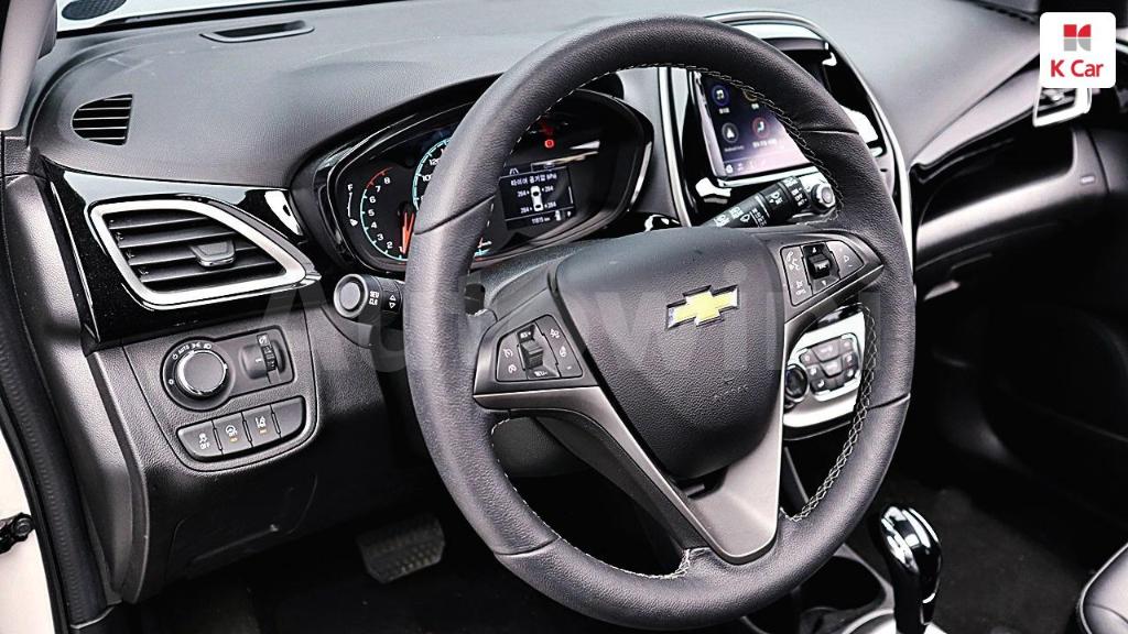 2021 GM DAEWOO (CHEVROLET)  SPARK PREMIER - 11