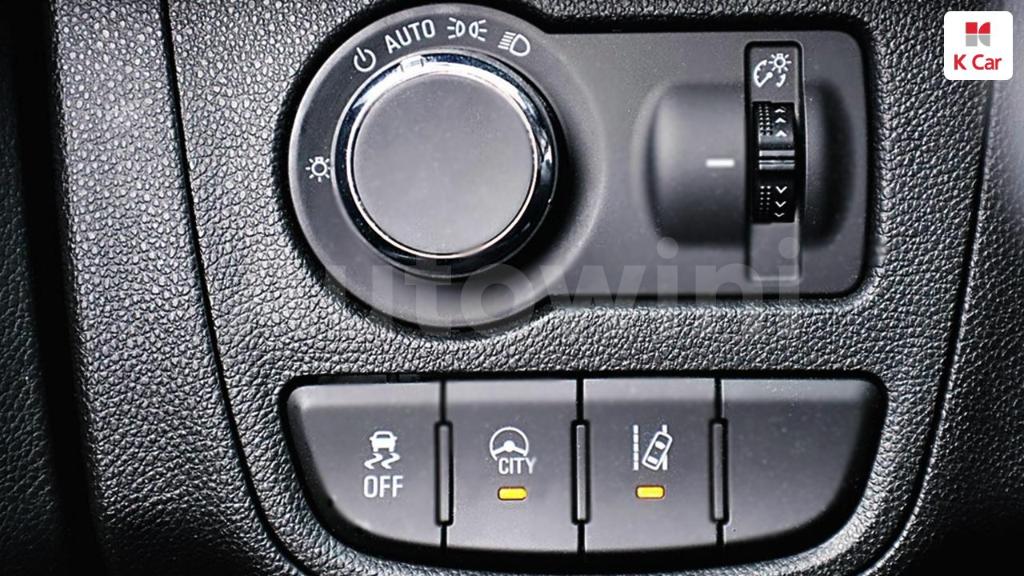 2021 GM DAEWOO (CHEVROLET)  SPARK PREMIER - 24