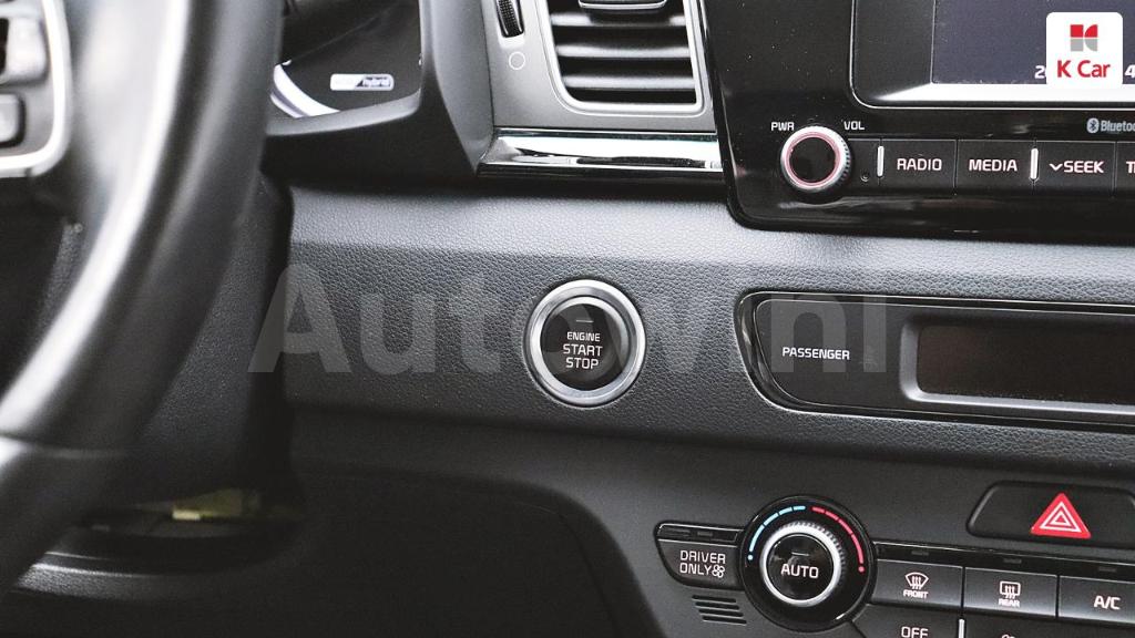 2018 KIA NIRO PRESTIGE - 26
