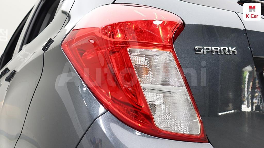 2021 GM DAEWOO (CHEVROLET)  SPARK PREMIER - 33