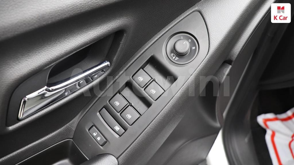 2021 GM DAEWOO (CHEVROLET)  TRAX 1.4 PREMIER - 23