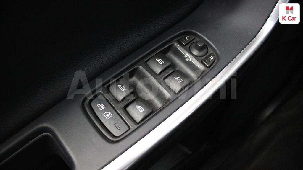 2015 VOLVO S60 D2 - 9