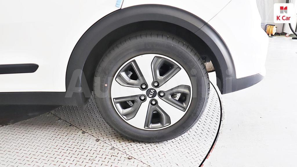 2018 KIA NIRO PRESTIGE - 6