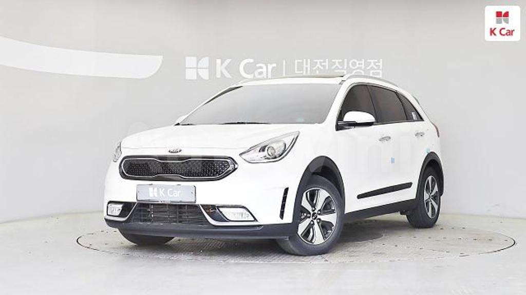 2018 KIA NIRO PRESTIGE - 11
