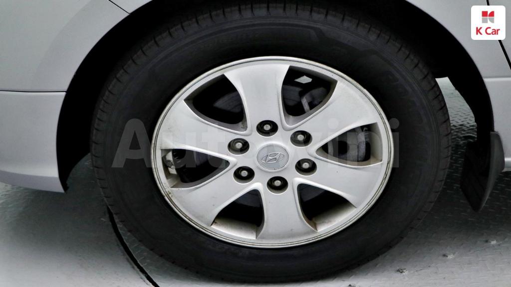 2019 HYUNDAI GRAND STAREX H-1 12 SEATS - 6