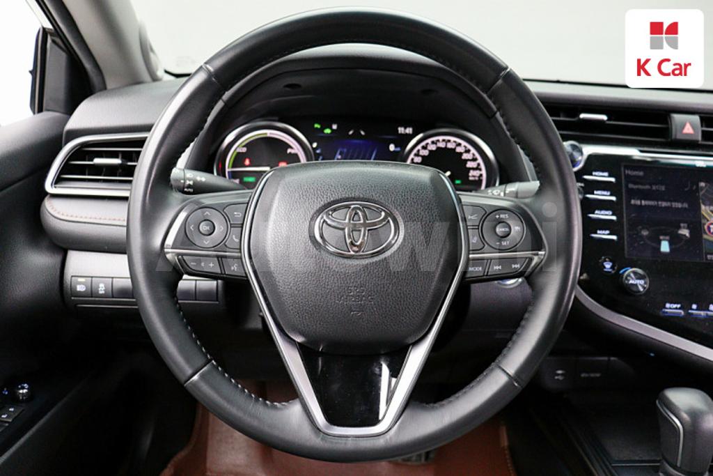 2019 TOYOTA  CAMRY 2.5 HYBRID - 8