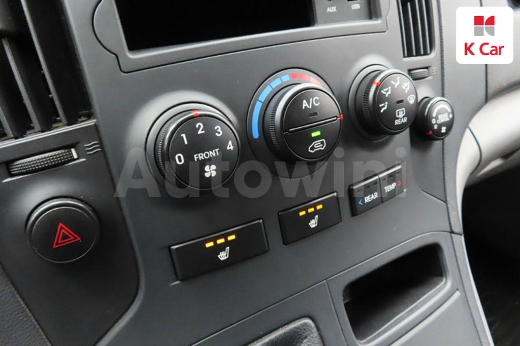 2014 HYUNDAI GRAND STAREX H-1 12 SEATS WAGON - 11
