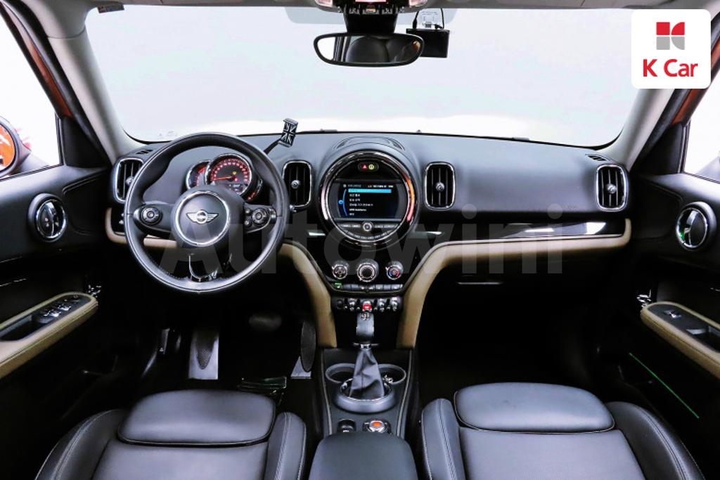 2018 MINI COOPER COUNTRYMAN D BASIC - 9