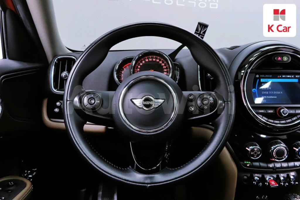 2018 MINI COOPER COUNTRYMAN D BASIC - 12