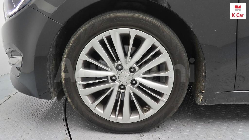 KMHFN412BFA006719 2015 HYUNDAI ASLAN G330 PREMIUM-4