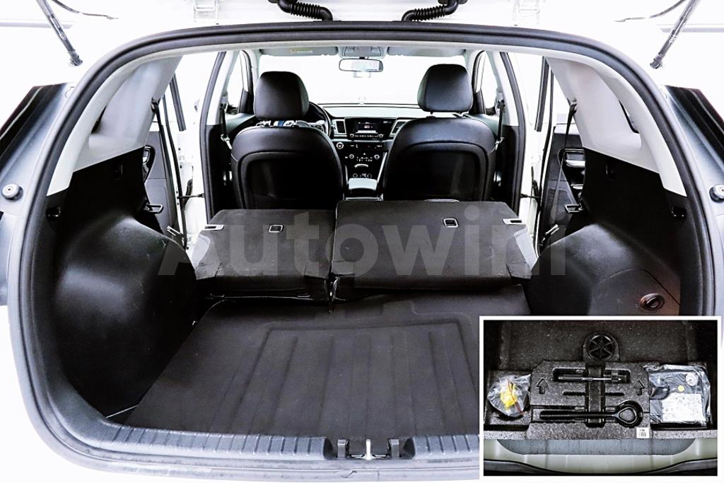 2017 KIA NIRO PRESTIGE - 17