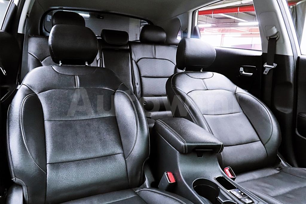 2017 KIA NIRO PRESTIGE - 26