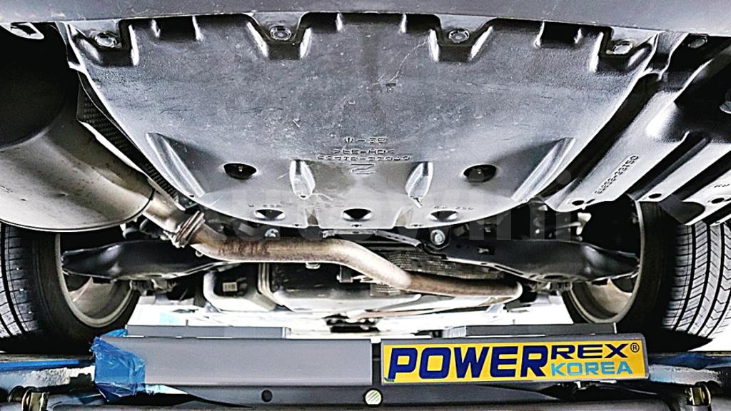 2018 TOYOTA  CAMRY 2.5 HYBRID - 22