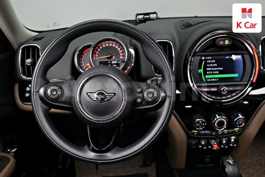 WMWYU9109J3C02569 2018 MINI COOPER COUNTRYMAN BASIC-5