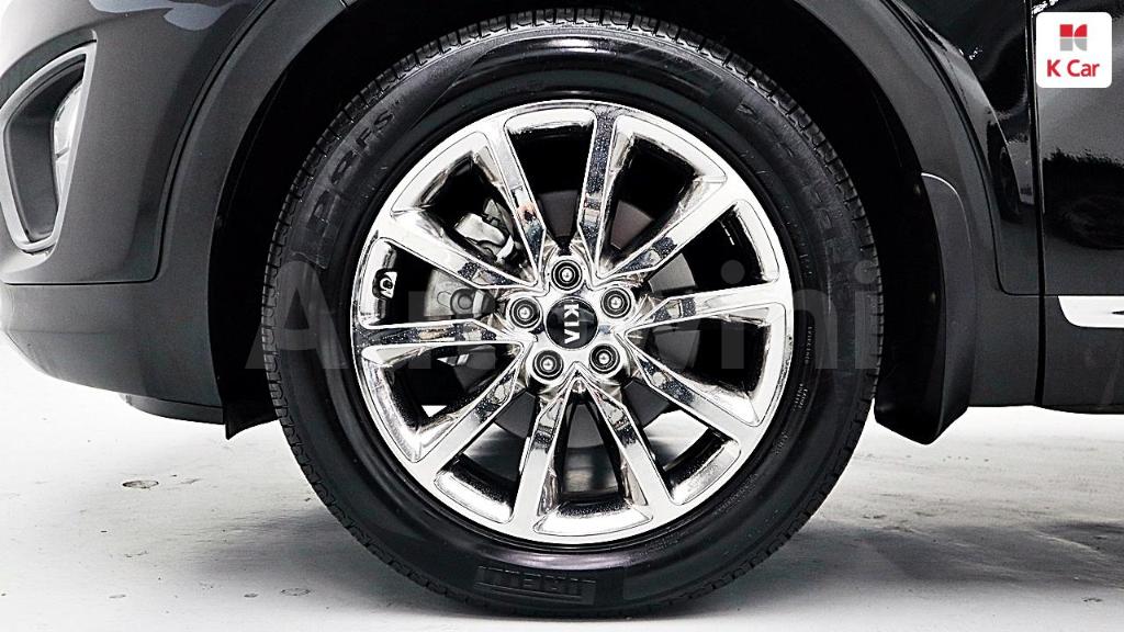 KNAPK81ABFA010883 2015 KIA  SORENTO DIESEL 2.0 2WD-4