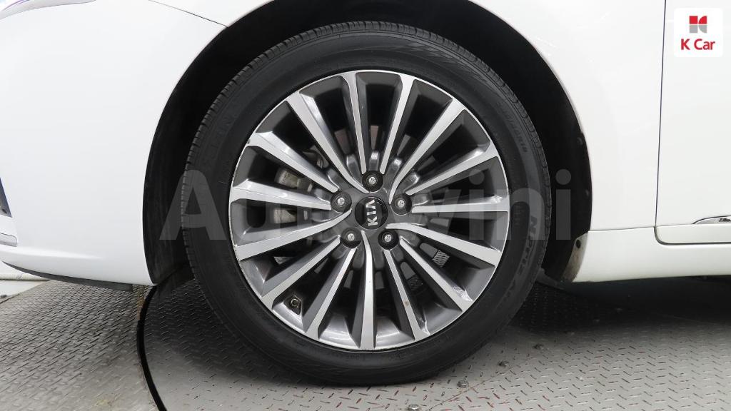 KNALD418BKA162482 2019 KIA  K7 CADENZA 3.0 LPI PRESTIGE-4