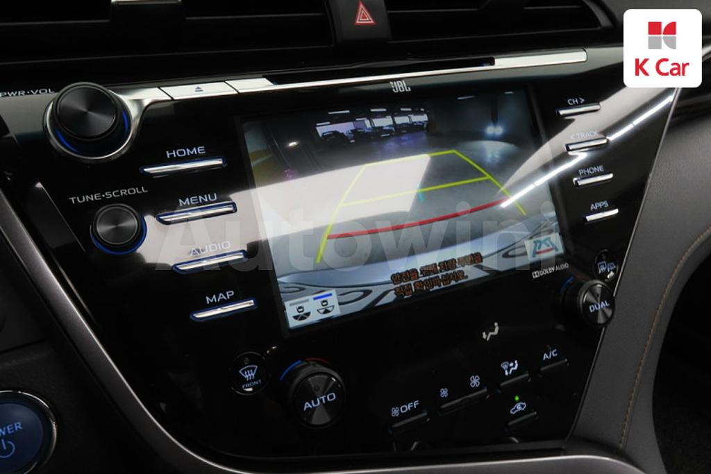2020 TOYOTA  CAMRY 2.5 HYBRID - 13