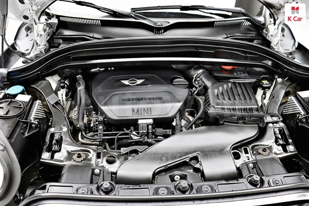 2018 MINI COOPER COUNTRYMAN D ALL4 HIGH - 9