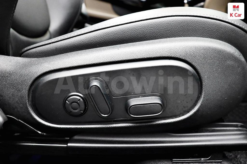 2018 MINI COOPER COUNTRYMAN D ALL4 HIGH - 24