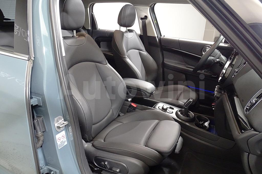 2021 MINI COOPER COUNTRYMAN D ALL4 - 31