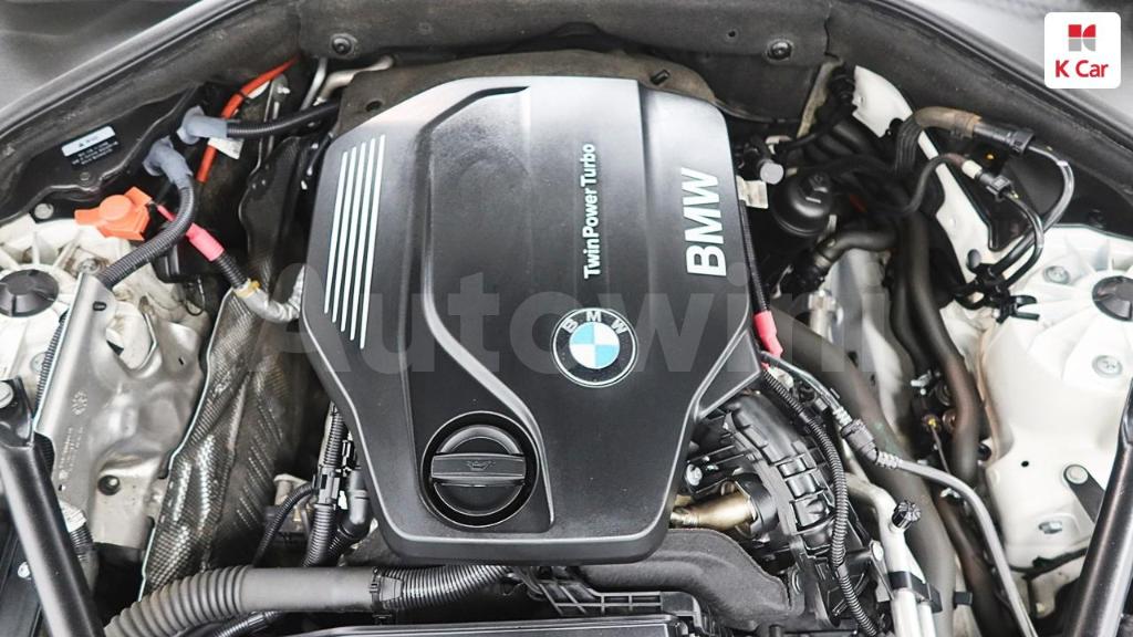 2016 BMW 5 SERIES F10  520D M AERO DYNAMIC - 14