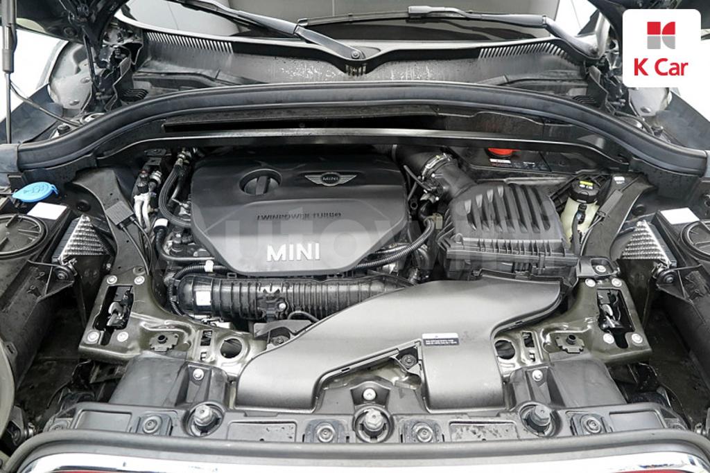 WMWYV9101J3F14916 2018 MINI COOPER COUNTRYMAN S JCW-4