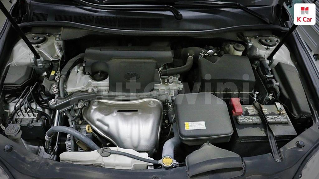 2015 TOYOTA  CAMRY 2.5 XLE - 9