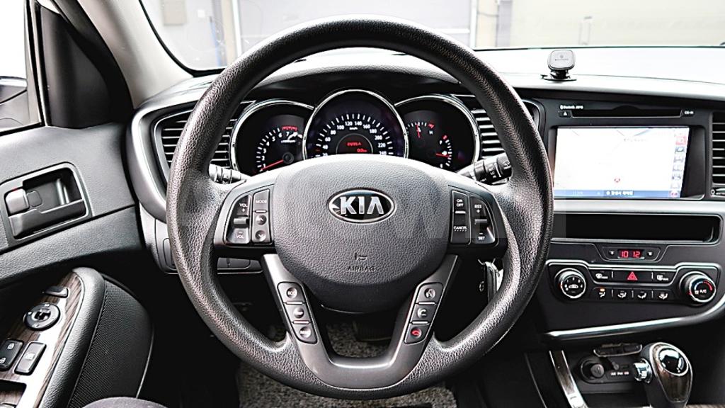 2013 KIA K5 OPTIMA LPI DELUXE - 17