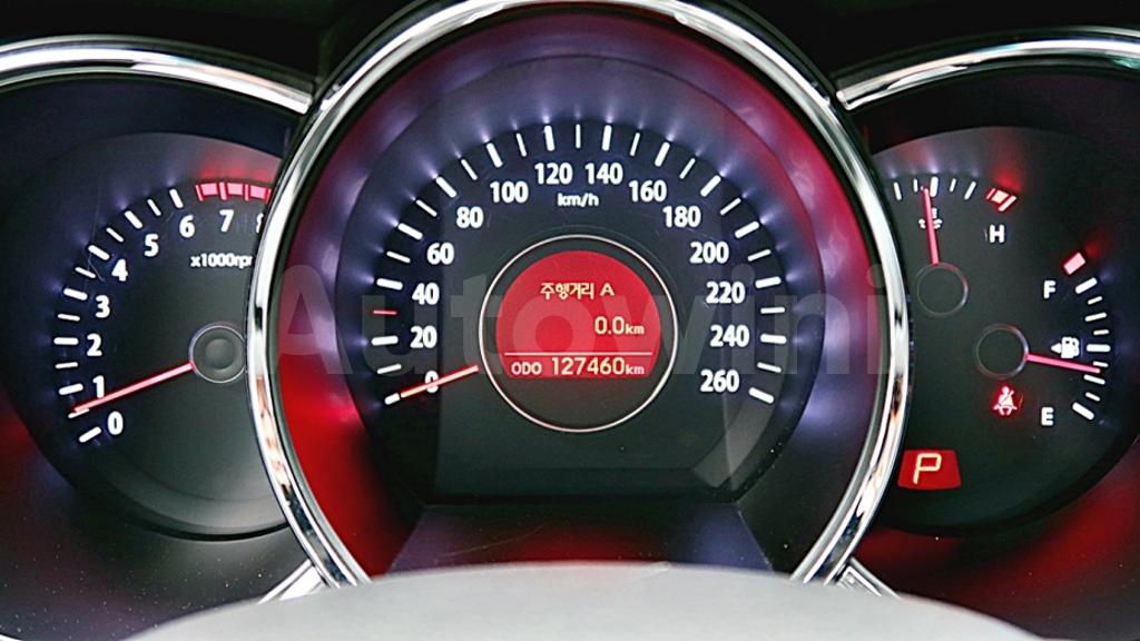 2013 KIA K5 OPTIMA LPI DELUXE - 23