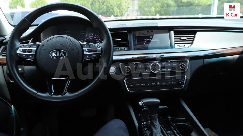 2019 KIA  K7 CADENZA 3.0 GDI NOBLESSE - 11