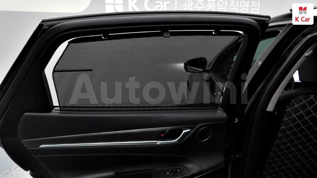 2018 HYUNDAI GRANDEUR IG AZERA 3.0 LPI EXCLUSIVE () - 29