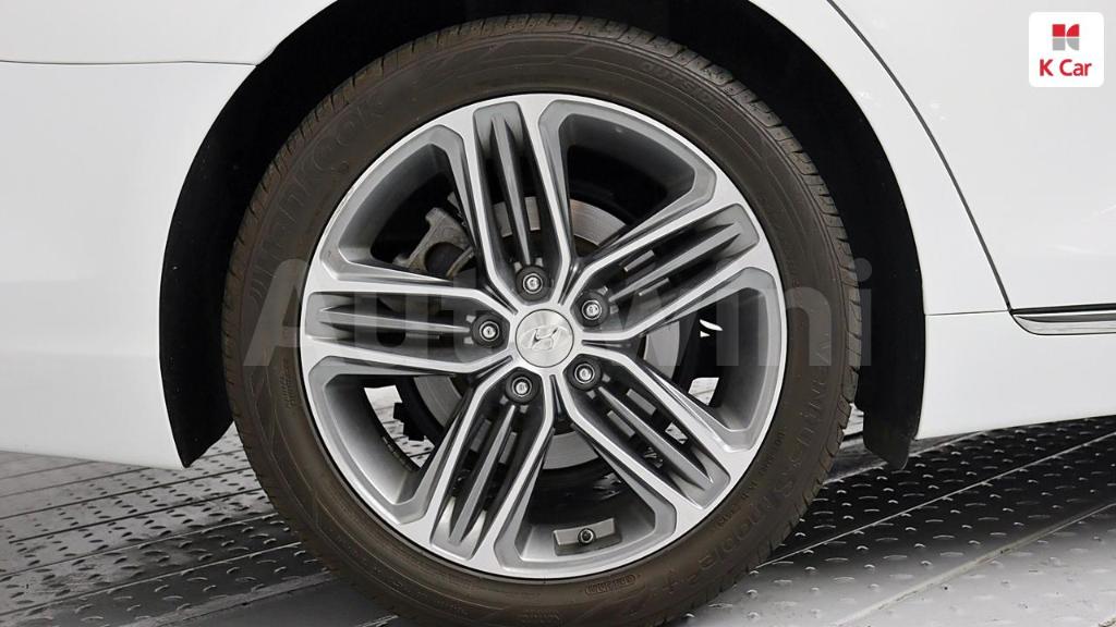 2019 HYUNDAI GRANDEUR IG AZERA 3.0 LPI MORDERN () - 7