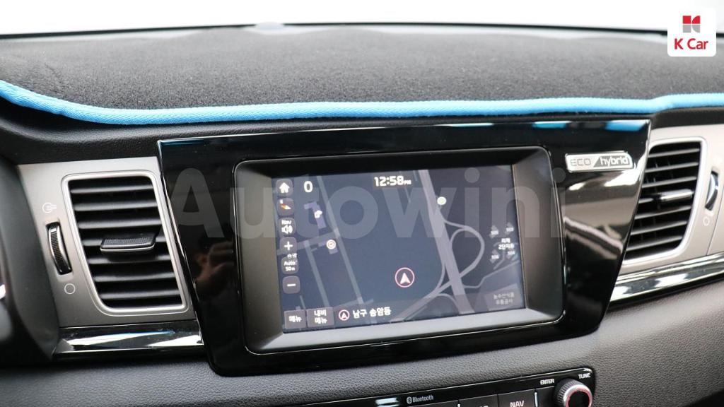 2018 KIA NIRO PRESTIGE - 19