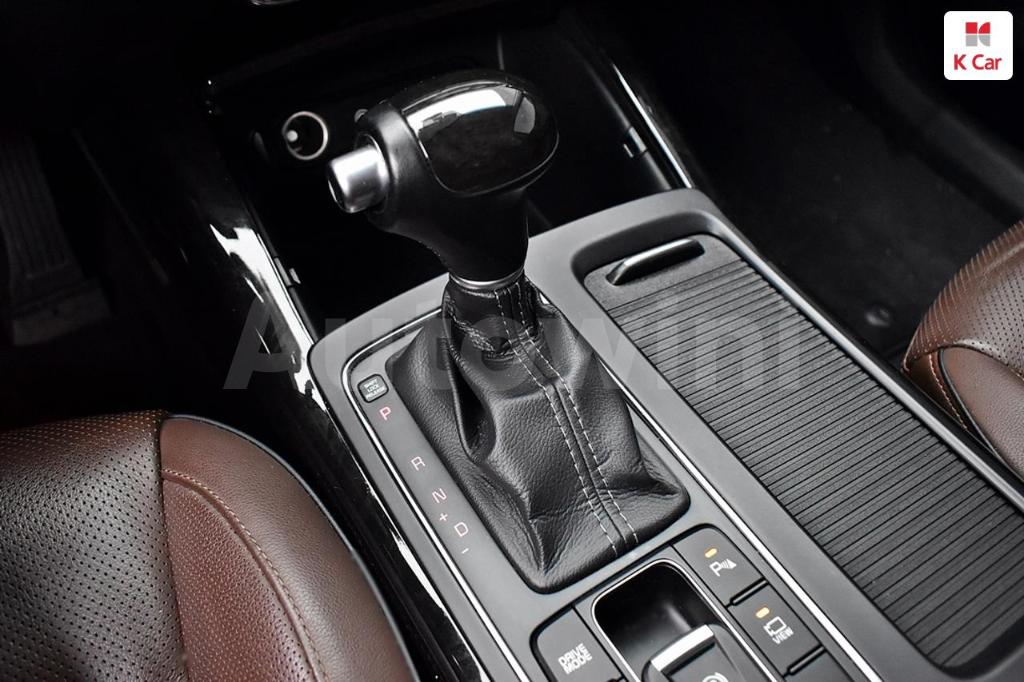 2015 KIA  SORENTO DIESEL 2.2 2WD - 17