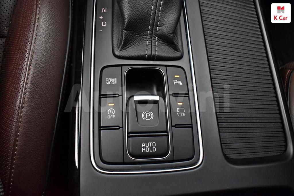 2015 KIA  SORENTO DIESEL 2.2 2WD - 31