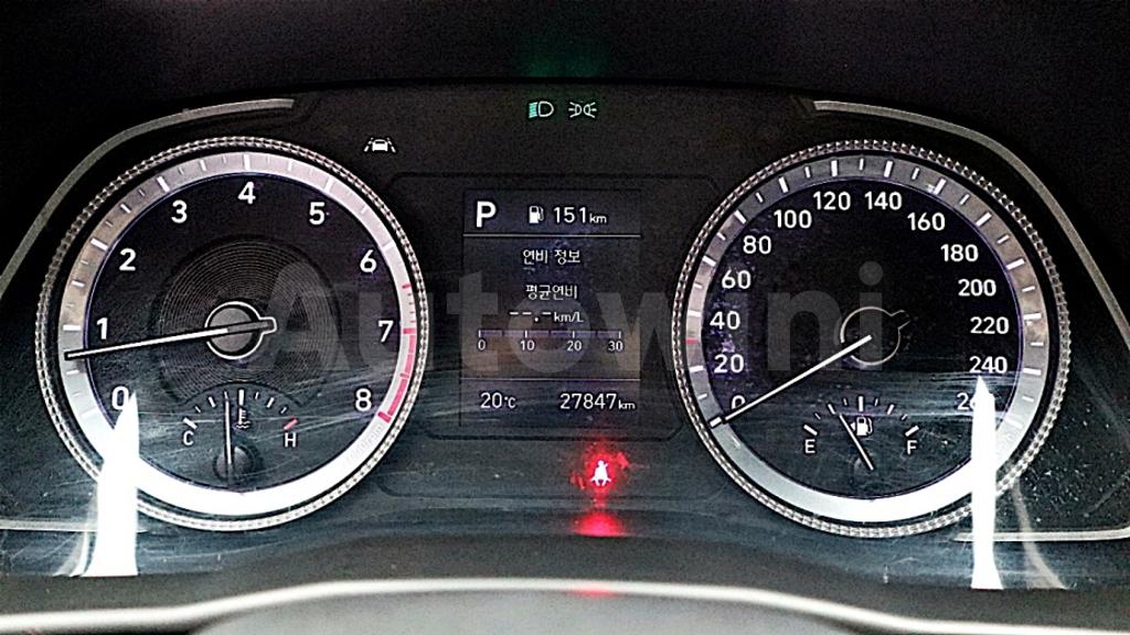 2020 HYUNDAI SONATA DN8 2.0 2.0 GASOLINE - 24