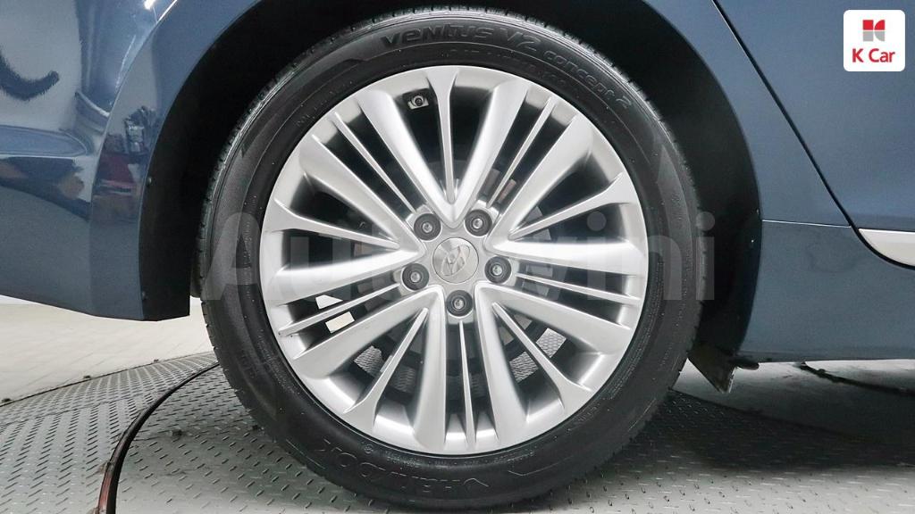 2017 HYUNDAI ASLAN G330 MORDERN - 8