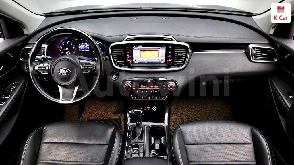 2015 KIA  SORENTO DIESEL 2.0 2WD - 11