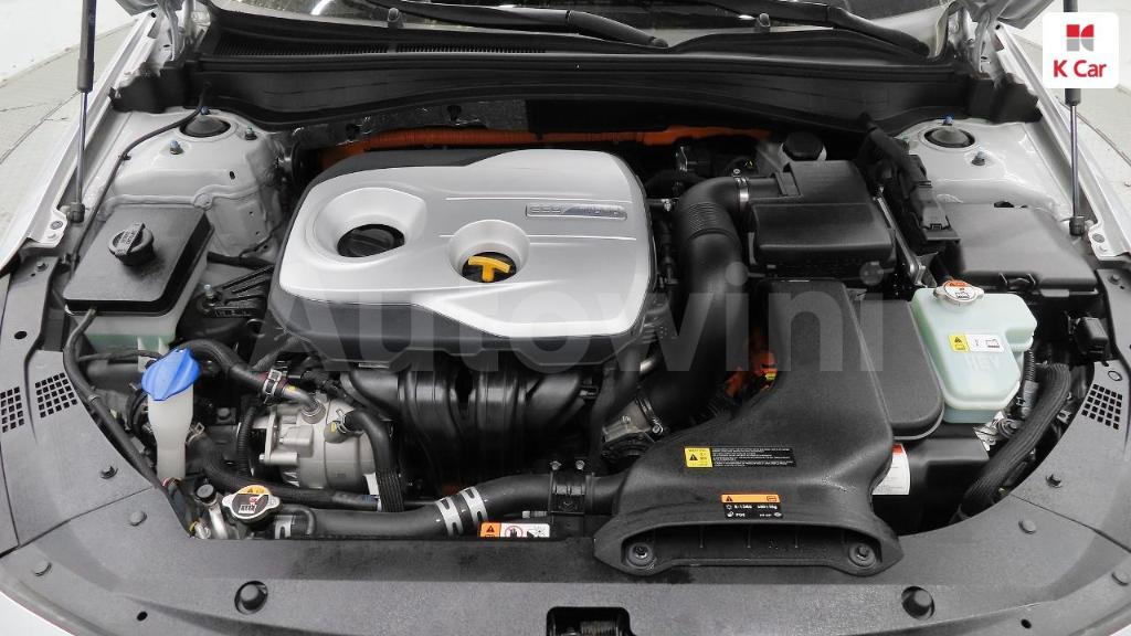 2018 KIA K5 HYBRID 2ND GEN OPTIMA NOBLESSE - 9