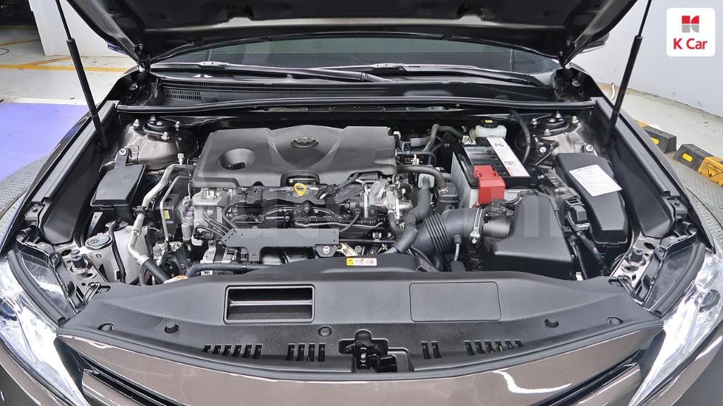 2018 TOYOTA  CAMRY 2.5 - 9