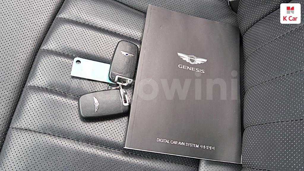 2013 HYUNDAI GENESIS BH330 MORDERN - 36