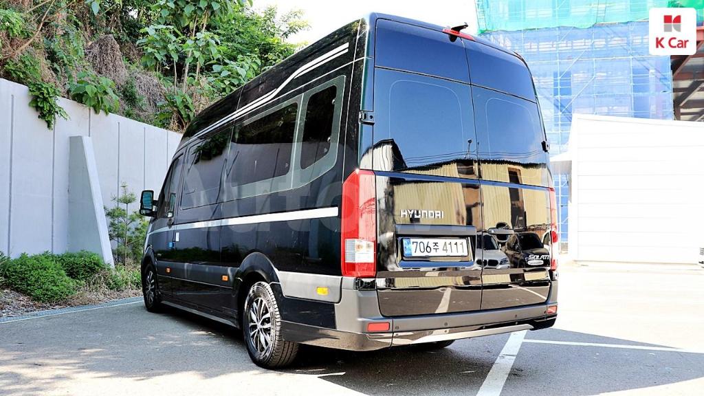 KMJUK17RPJC001569 2018 HYUNDAI SOLATI LIMOUSINE-1
