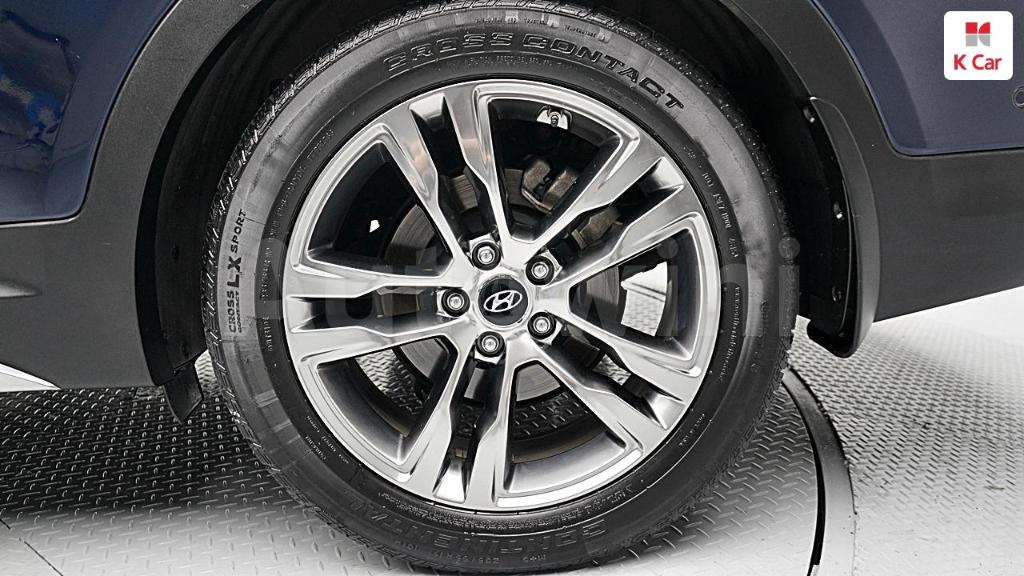 KMHSR81XBGU183708 2016 HYUNDAI  MAXCRUZ DIESEL 2.2 2WD-5