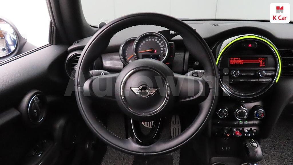 2017 MINI COOPER BASIC - 16
