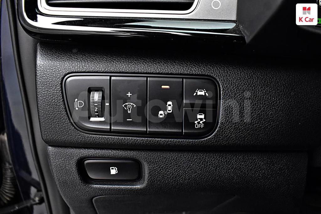 2017 KIA NIRO NOBLESSE - 13
