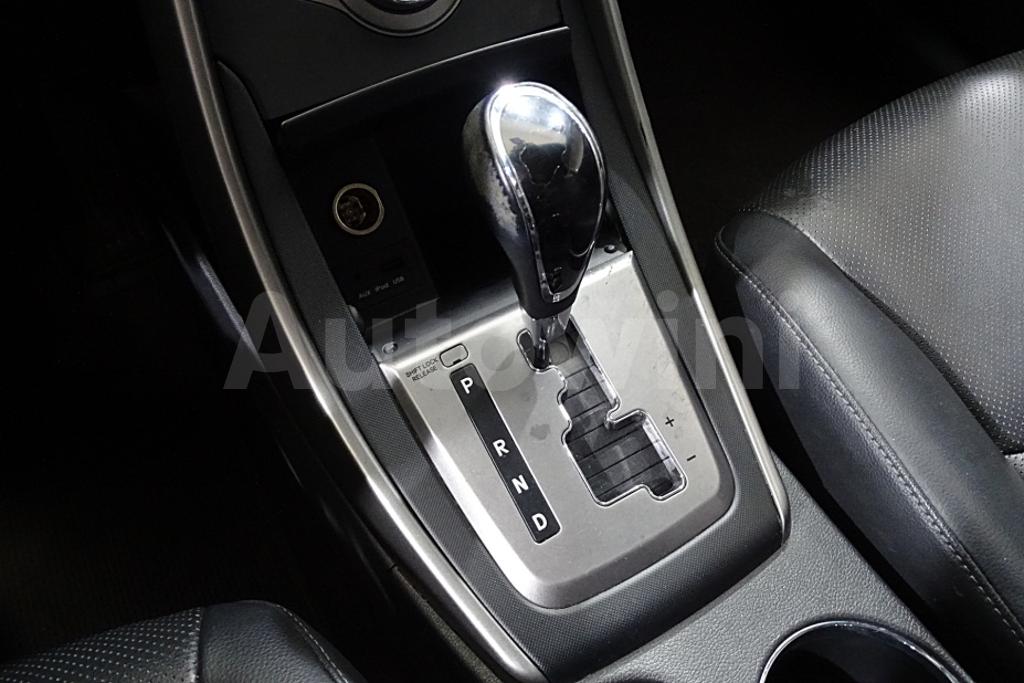 2013 HYUNDAI AVANTE MD ELANTRA M16 GDI SMART - 17