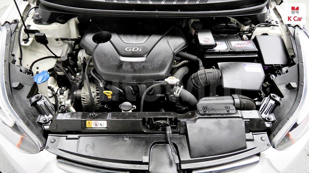 2016 HYUNDAI  AVANTE ELANTRA 1.6 GDI SMART - 9